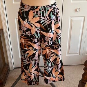 Floral Wide-Leg Pants
